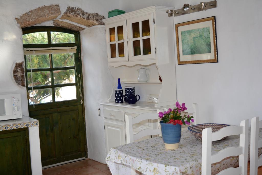 Affittacamere La Casa Caldera Femés Esterno foto